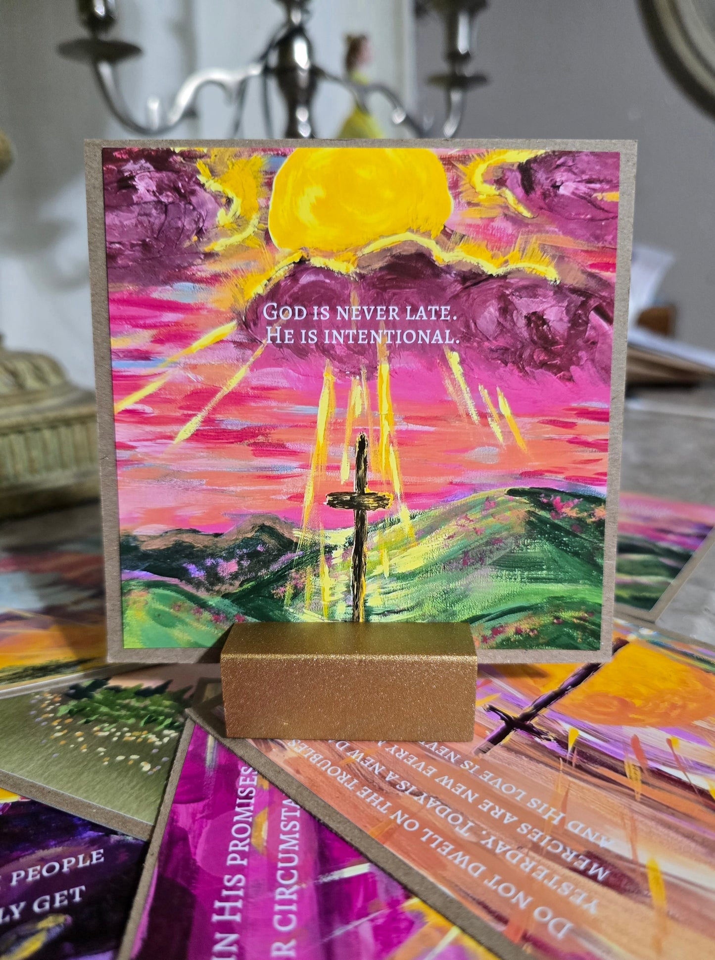 10 Piece Mystery Christian Encouragment Artwork Card Set With Stand.