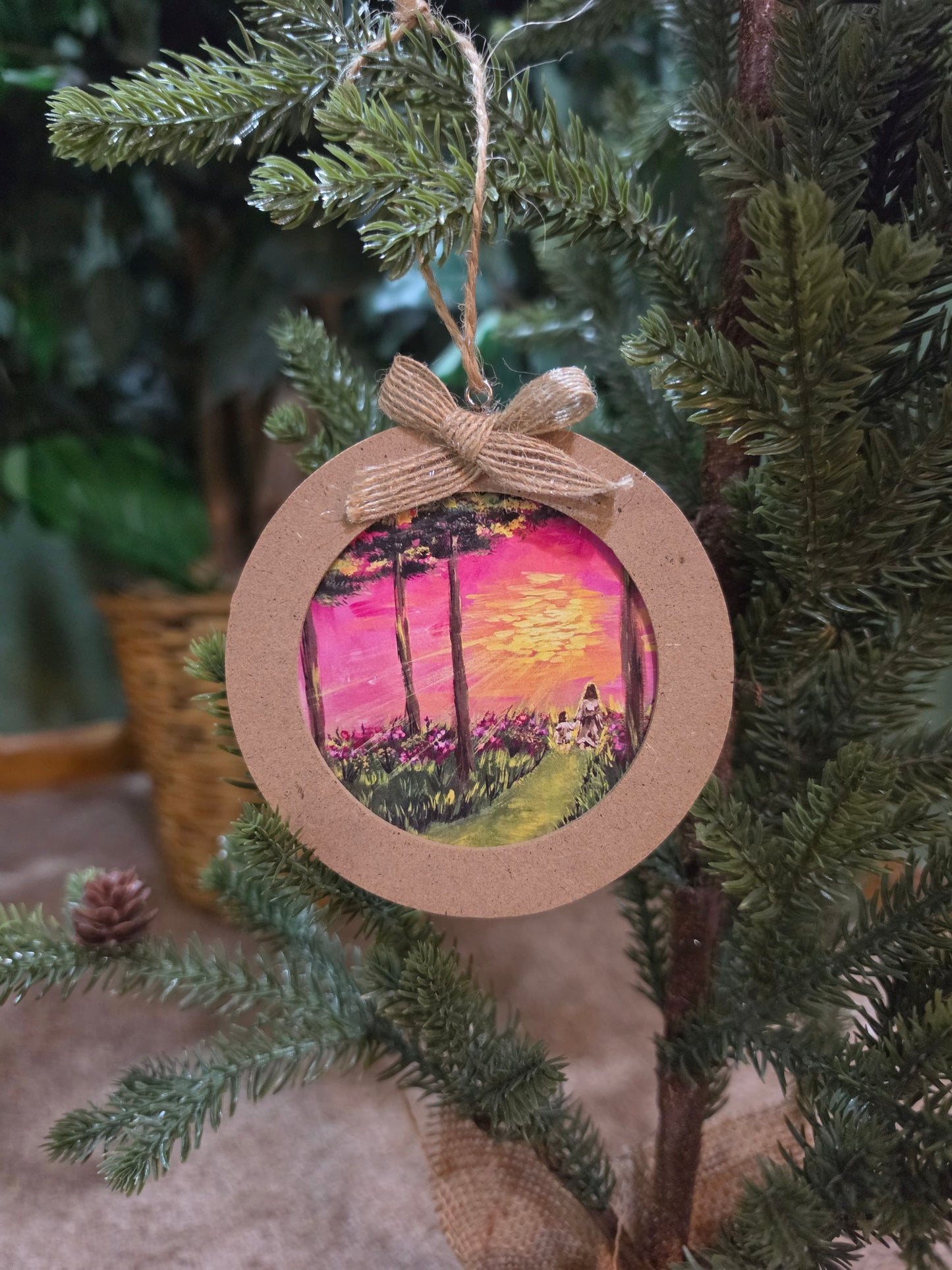 He Will Never Leave You. Artwork Ornament.