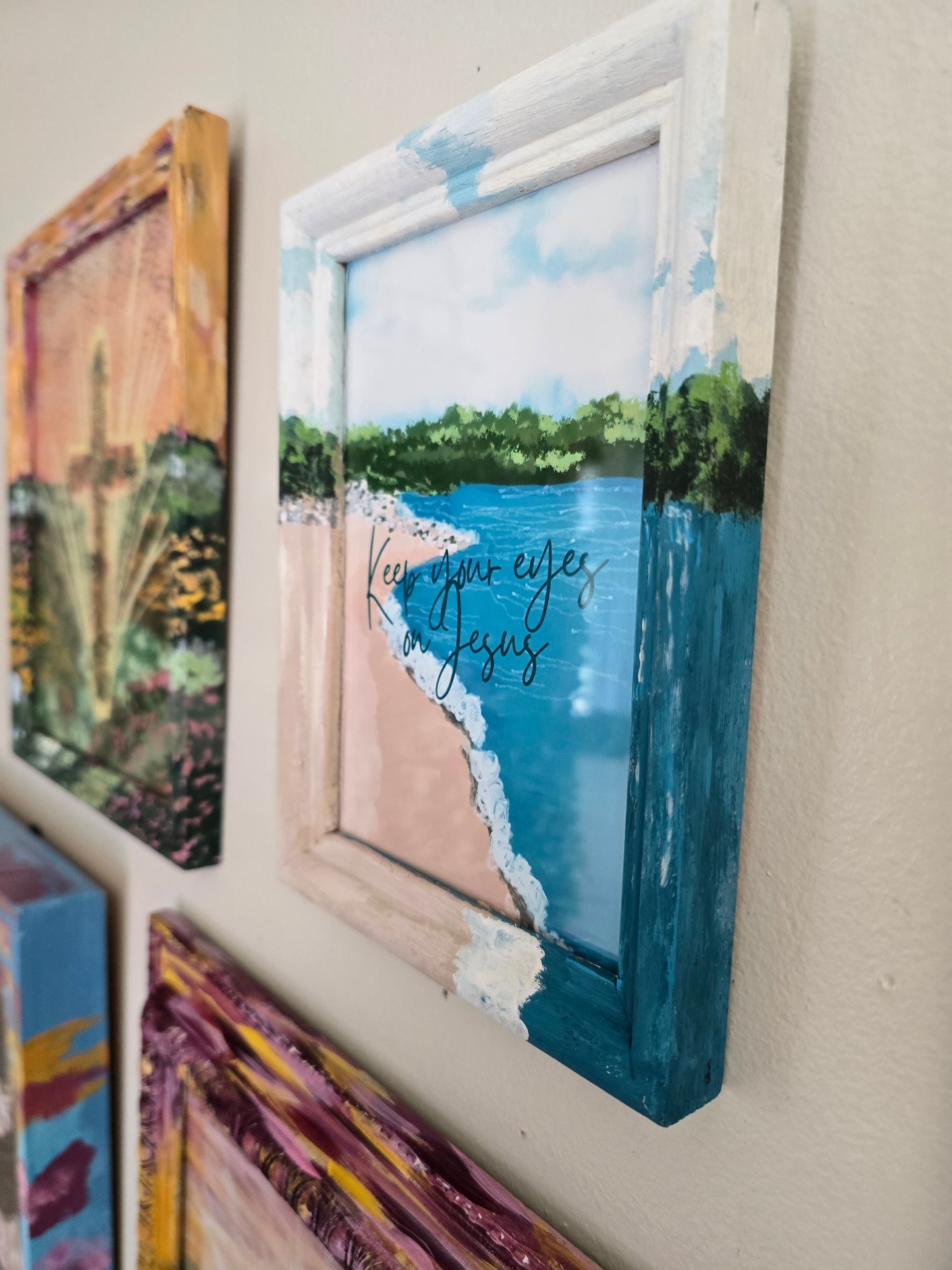 6x8in. Keep Your Eyes On Jesus. Print Inside Original Painted Frame.