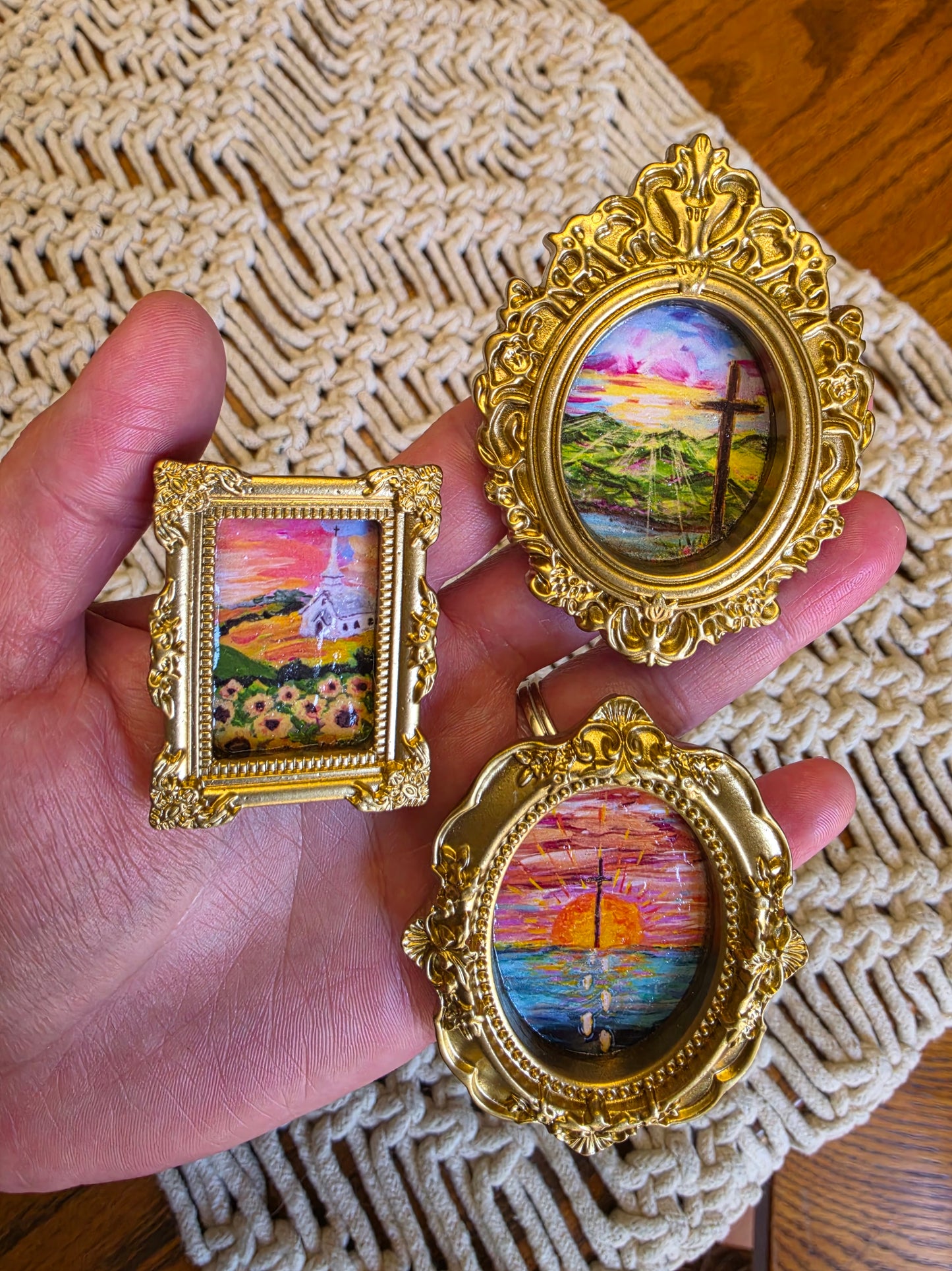 3 Piece Mini Framed Artwork Magnet Set.