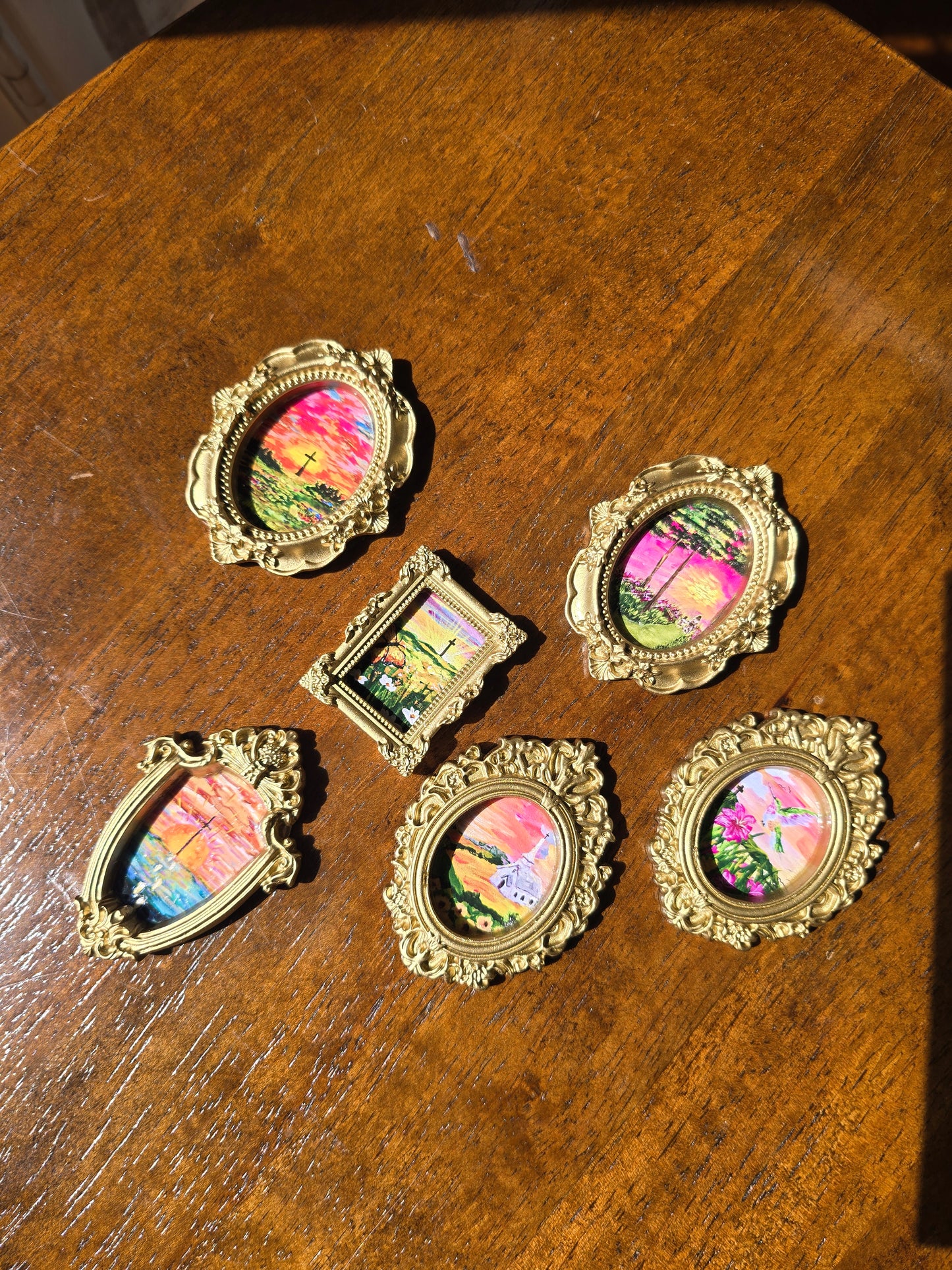 Mini Golden Painted Framed, Textured Artwork Magnet.