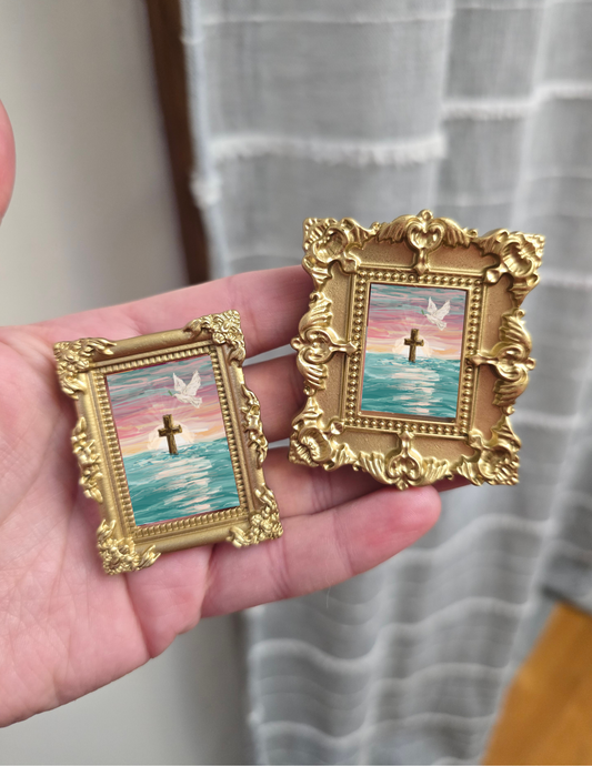 Mini Golden Painted Framed, Textured Artwork Magnet. READ DESCRIPTION.