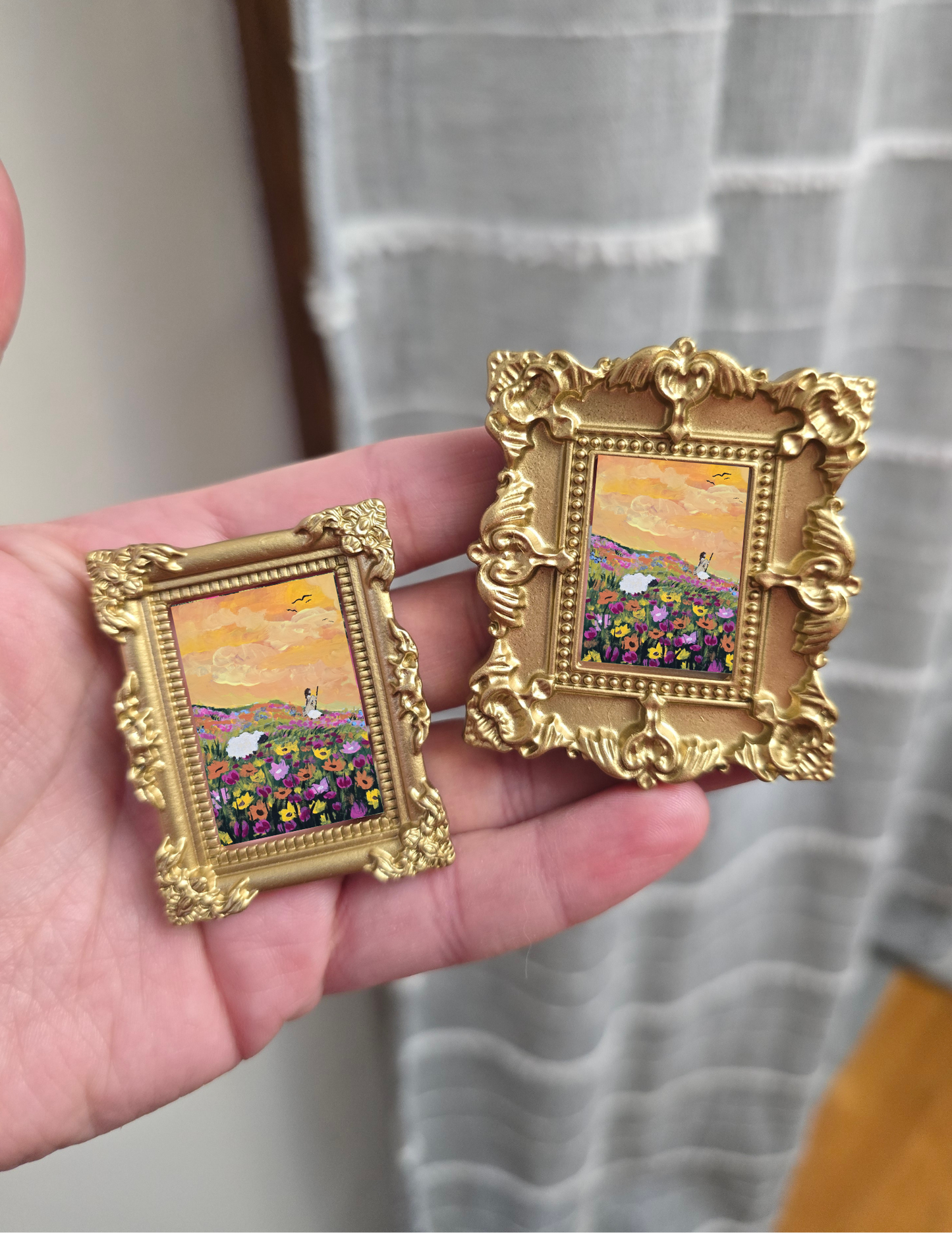 Mini Golden Painted Framed, Textured Artwork Magnet. READ DESCRIPTION.